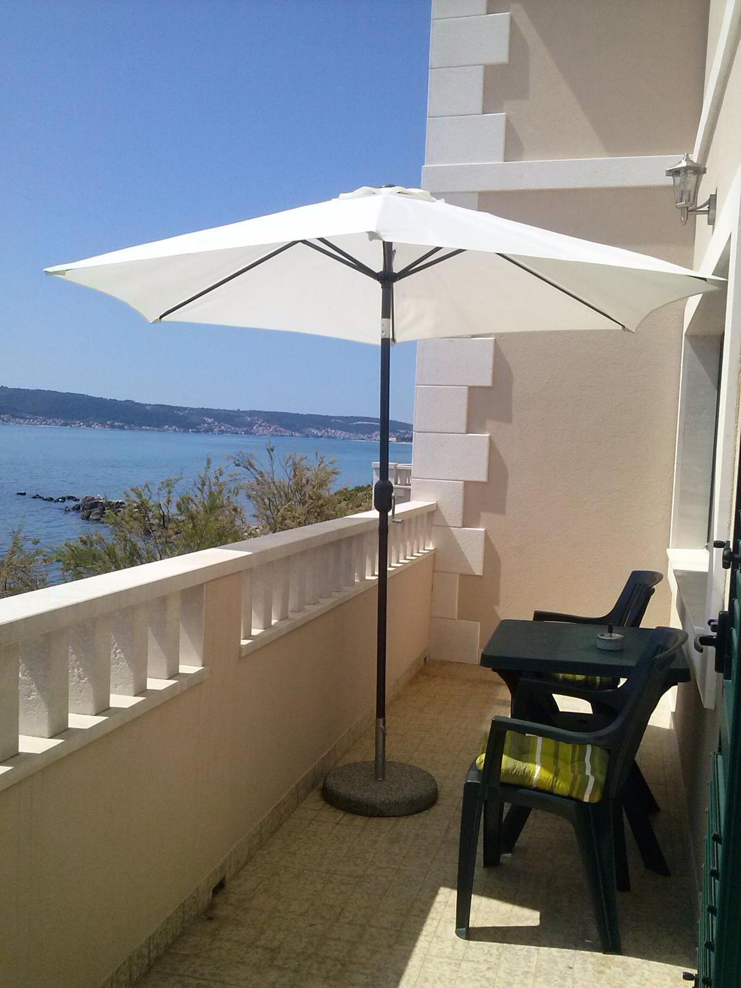Studio Apartment Mala Plaza Kastela Exterior photo
